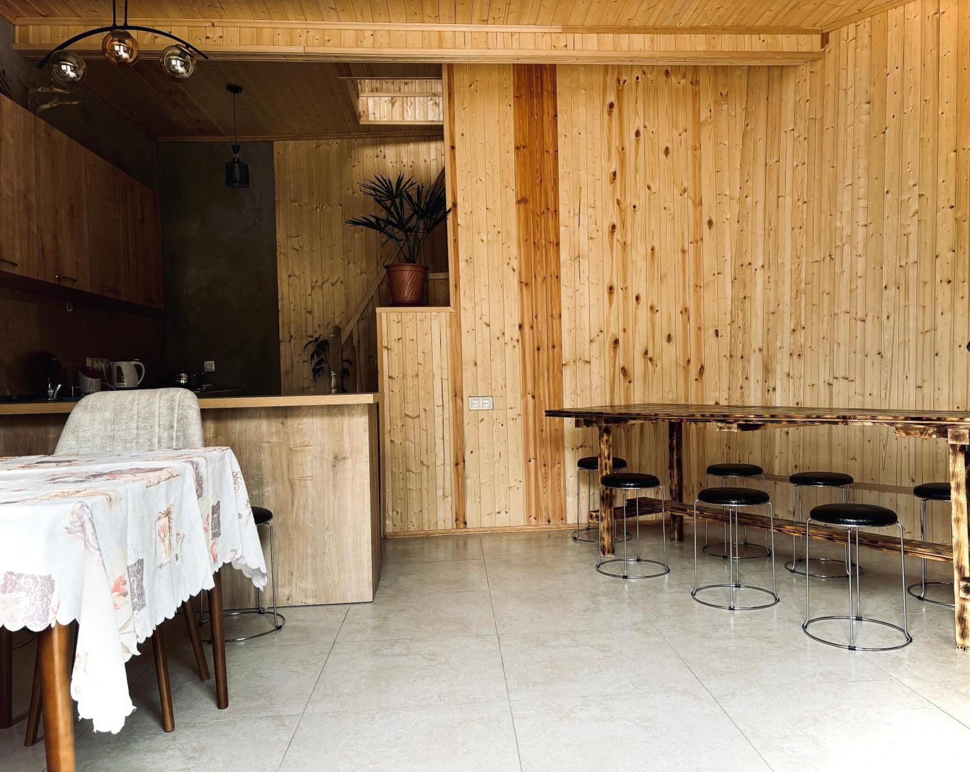 Family Hostel Nika Kazbegi Ngoại thất bức ảnh